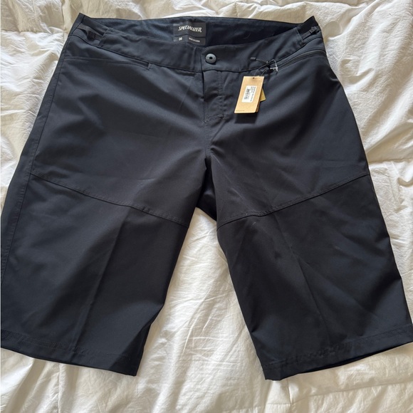 Specialized trail shorts for men. Size 36 - Picture 1 of 4
